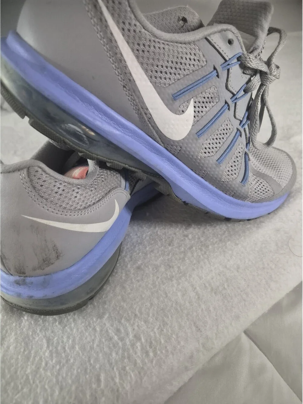 nike  Max Dynasty  woman size 9